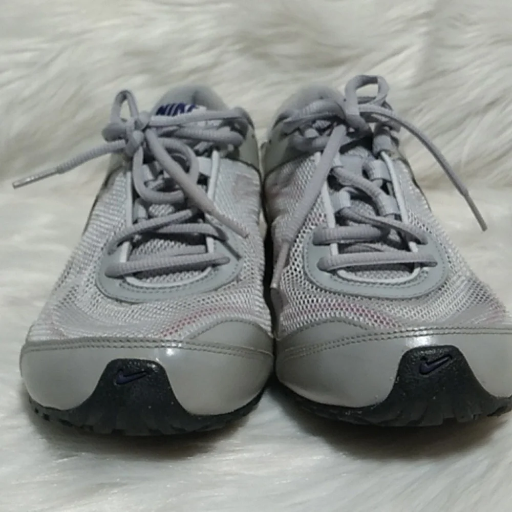 Nike reax run